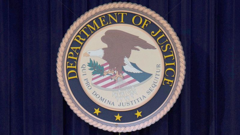 Fbi arresta a un hombre que supuestamente ayudó a preparar un 