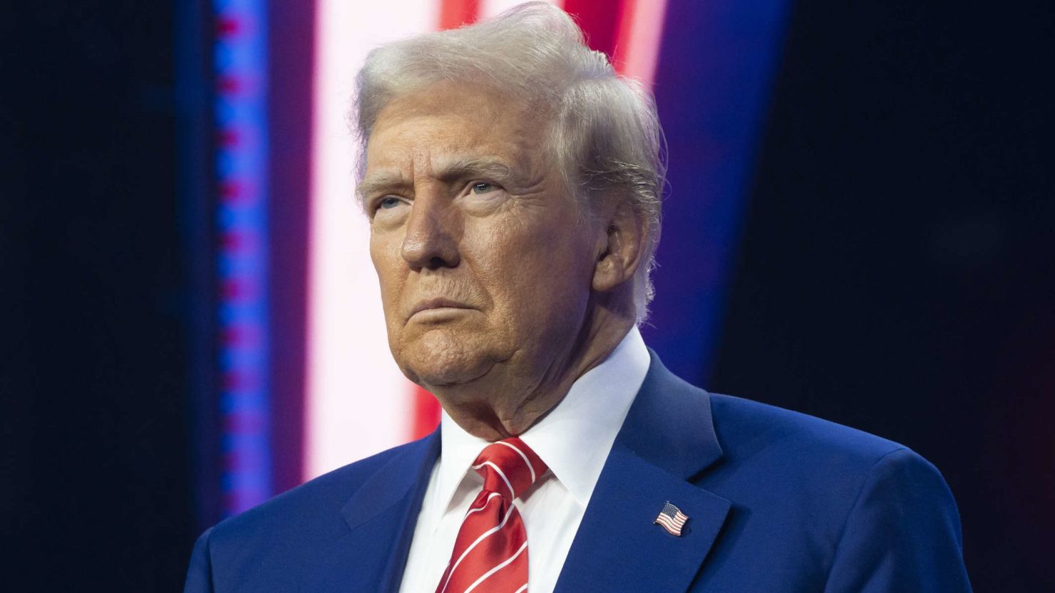 https://media.cnn.com/api/v1/images/stellar/prod/cnne-1796855-elliott-abrams-nadie-sabe-que-va-a-hacer-trump-con-venezuela.jpg?c=16x9&q=h_833,w_1480,c_fill