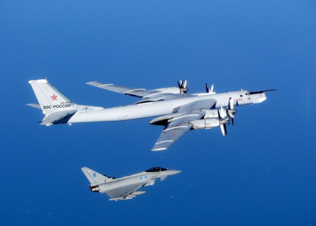 CNNE 179809 - 150129113231-uk-typhoon-russian-bear-bomber