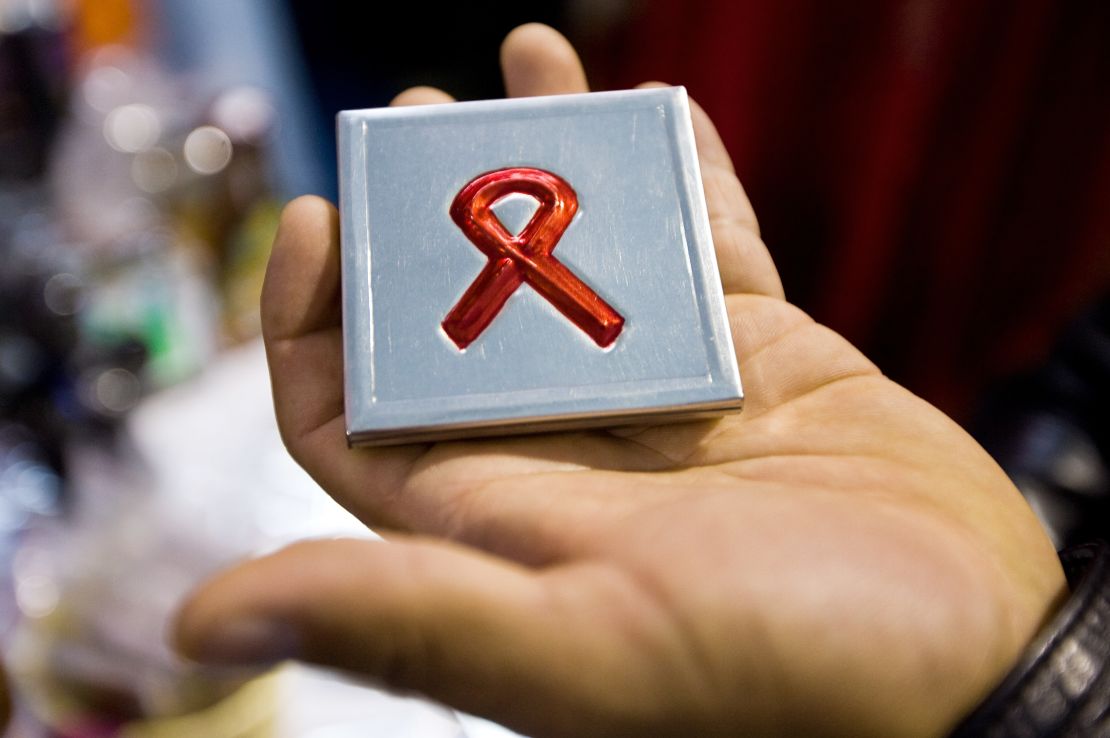 Cuba fue el primer país en el mundo en eliminar los casos de transmisión de VIH y sífilis de madres a hijos, según la OMS.