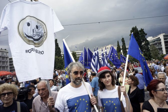 Esta manifestación tuvo lugar horas antes de que Grecia entrara en cese de pagos al FMI (Milos Bicanski/Getty Images).