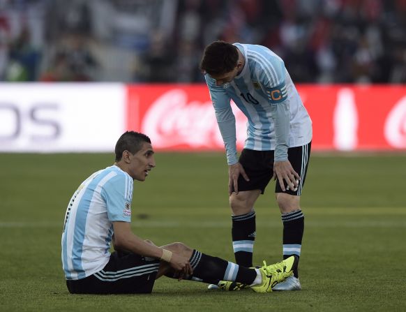 Angel Di María tuvo que abandonar el partido final de la Copa América por una lesión a los 28 minutos de la primer parte. Una baja importante para Argentina.