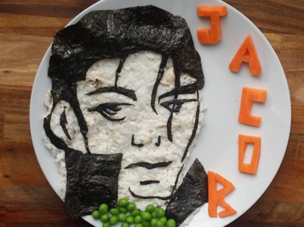 Michael Jackson: Hecho con coco, pollo, arroz, nori, guisantes y zanahorias.