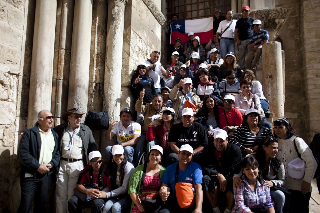 El 24 de febrero de 2011 los 33 mineros chilenos visitaron Tierra Santa como invitados especiales del ministerio de Turismo de Israel.