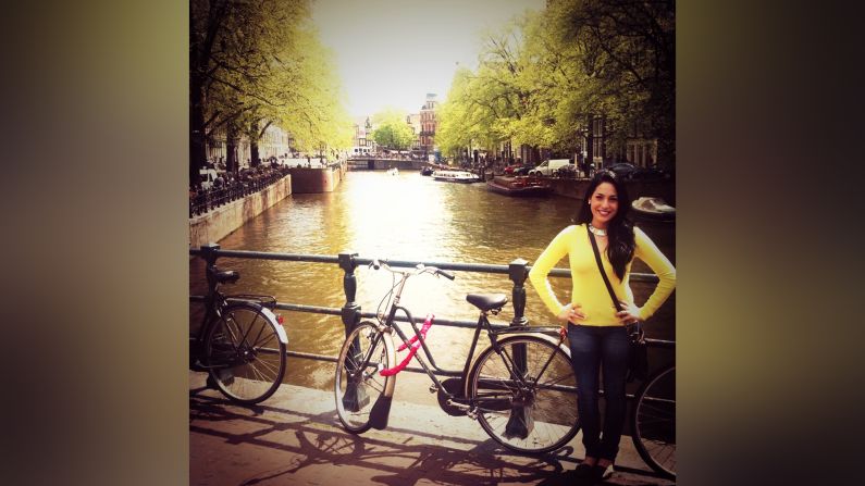 Alejandra Oraa en Holanda... una ciudad que puedes recorrer en bicicleta.