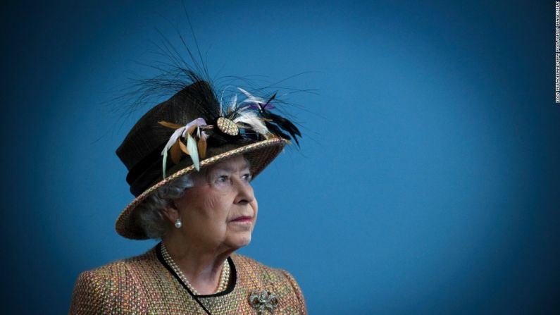 Isabel II se convirtió en 2016 en la monarca que más tiempo lleva en el trono del Reino Unido.