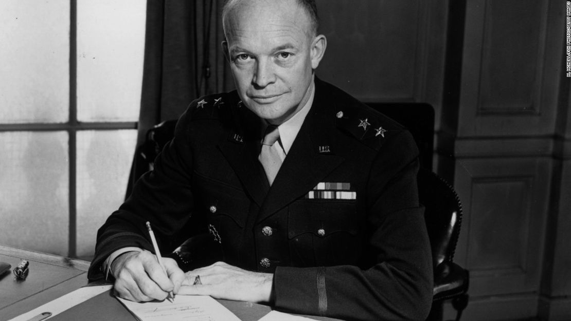 CNNE 210451 - eisenhower