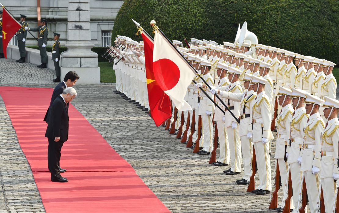 Japón prohíbe la guerra como medio para solucionar disputas internacionales.