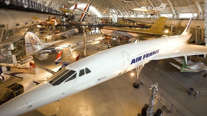 El Air  Concorde F-BFVA está en exhibición en el Museo del Aire y el Espacio Udvar-Hazy del Smithsonian Institute en Chantilly, Virginia.