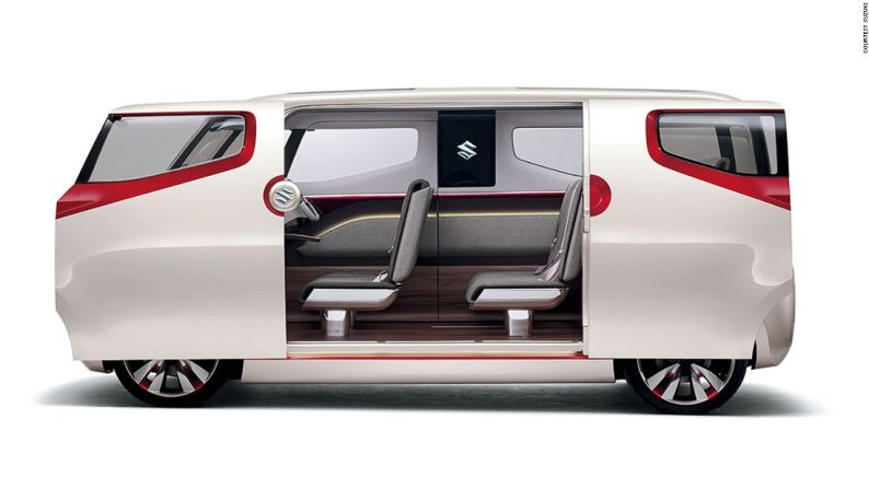 Suzuki Air Triser – Cuando la Air Triser está estacionada, es posible configurar sus asientos en modo de relajación (donde los asientos quedan uno frente al otro) o en modo de sala (donde los asientos forman un sofá en forma de U).