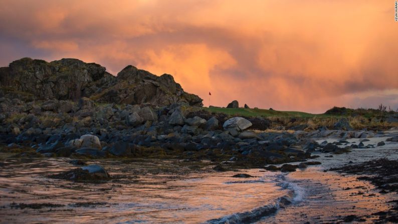 El campo fue construido por el arquitecto de golf, Jeremy Turner, quien ha trabajado en una serie de campos en Noruega y Suecia.