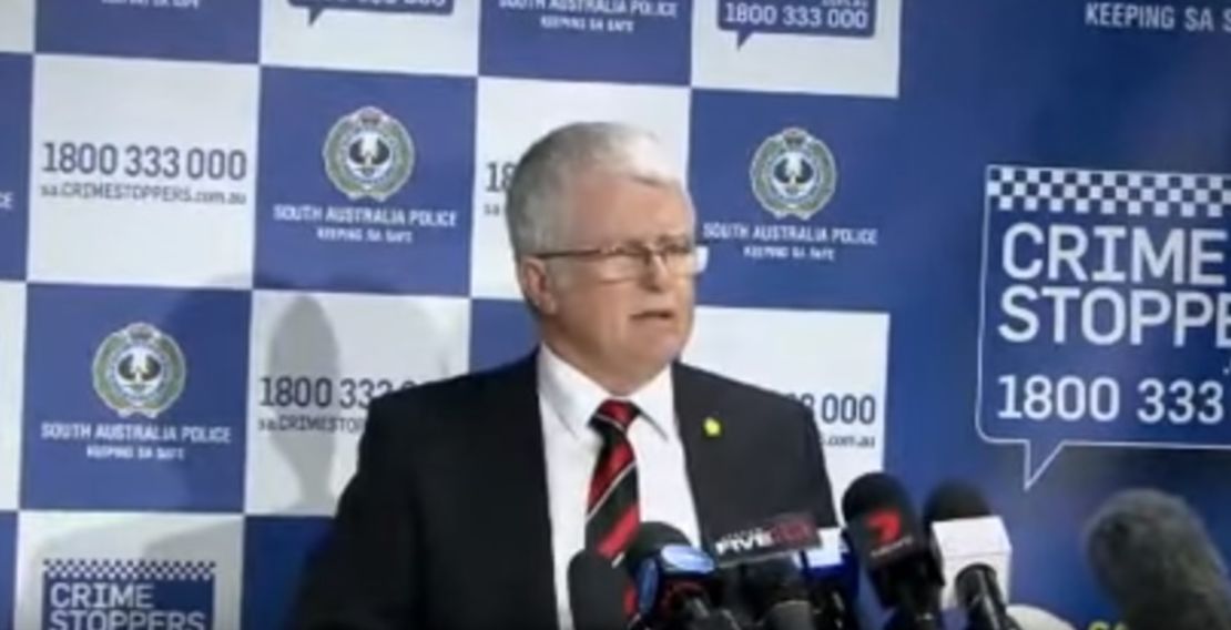 El detective superintendente australiana Des Bray habla sobre la investigación.