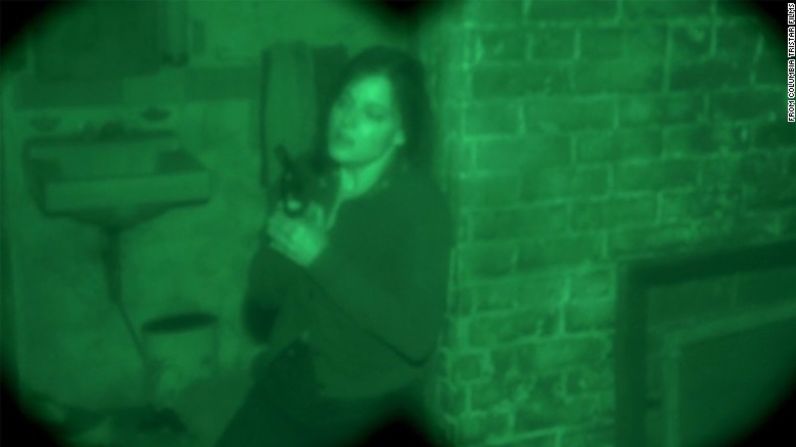 Llegar tarde - Clarice Starling compite contra el tiempo para salvar la vida de una mujer en la película de Jonathan Demme de 1991 "El silencio de los inocentes". Aquellas personas que han tenido pesadillas relacionadas con llegar tarde pueden sentirse identificadas con el temor que rodea las consecuencias de retrasarse.