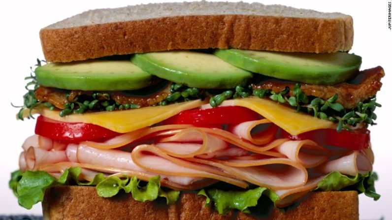 En Estados Unidos, cada 3 de noviembre se celebra el 'Día Nacional del Sandwich' y por supuesto, es una buena excusa para celebrar con un buen emparedado. Estos son algunos de los sándwiches más populares en el país.