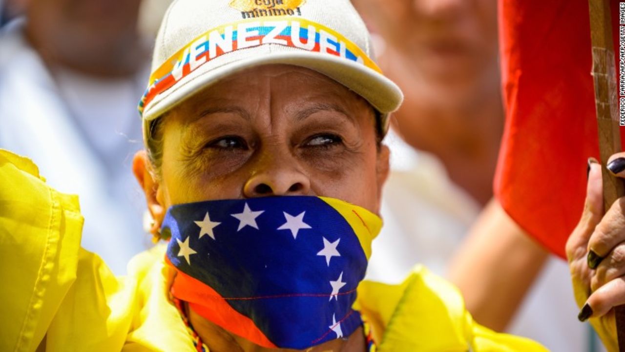 CNNE 225059 - 151103200909-venezuela-opposition-protest-exlarge-169