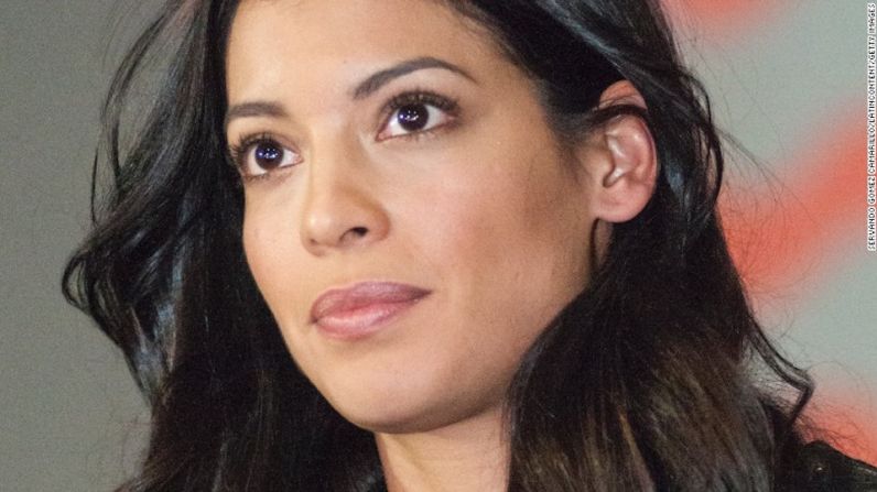 Stephanie Sigman es parte del reparto de 'Spectre', la más reciente entrega de la saga de James Bond. La actriz es la primera mexicana en ser una chica Bond. Ella continúa con la larga lista de mujeres hermosas que han liderado el rol femenino en los más de 50 años de películas de James Bond.