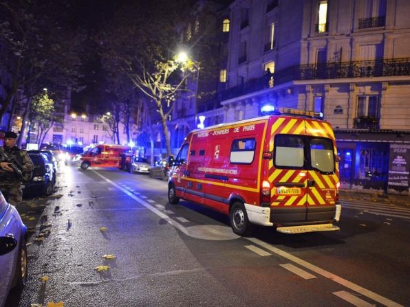 CNNE 229010 - paris terror attacks