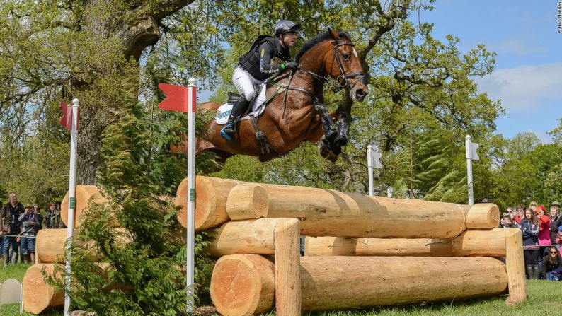 Ben Hobday monta a Mulrys Error en Badminton Horse Trials del Reino Unido en mayo. Al mes siguiente, al jinete lo diagnosticaron con cáncer.