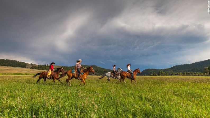 NORTEAMÉRICA|Rock Creek, Philipsburg, Montana: Montana es un destino popular para los jinetes que están buscando experimentar la vida de los vaqueros.