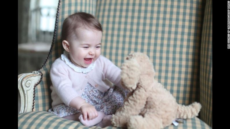 La risa de la princesa Carlota (Cortesía: Catalina, duquesa de Cambridge/Getty Images).