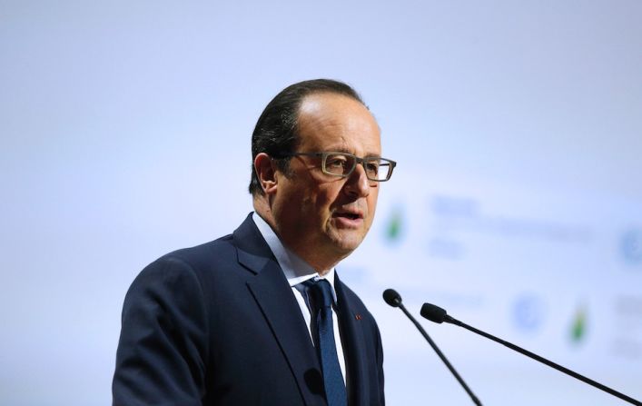 “Estamos ante dos grandes retos que tenemos que afrontar. Tenemos que dejar a nuestros hijos algo más que un mundo libre del terror; les debemos un planeta protegido de los desastres, un planeta viable y vivible”, dijo el presidente Francois Hollande en el discurso de inauguración de la Cumbre del Clima en París.