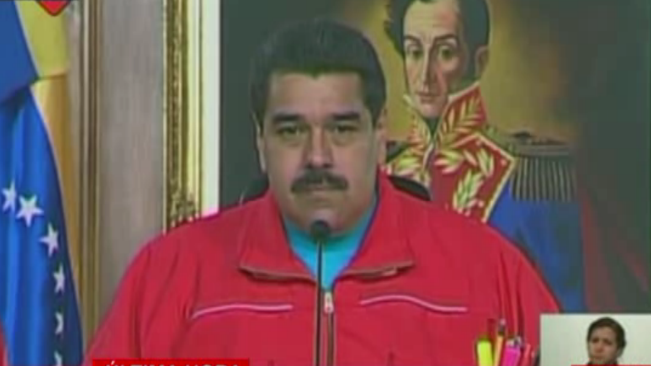 El presidente Nicolás Maduro habló a los venezolanos luego de que el Consejo Nacional Electoral dio a conocer resultados preliminares,  para reconocer la derrota.