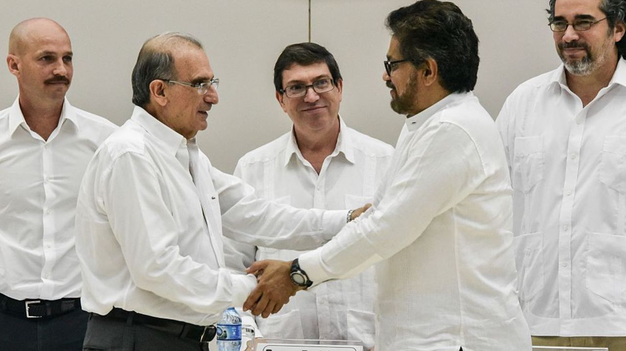 CNNE 239561 - cuba-colombia-farc-peace talks