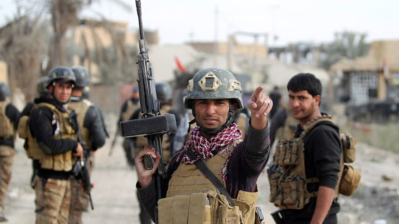 Miembros del equipo de élite de lucha antiterrorista de Iraq en el centro de Ramadi (AHMAD AL-RUBAYE/AFP/Getty Images).