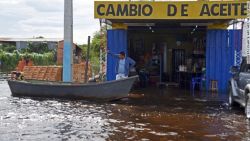 CNNE 242585 - 151228113238-south-america-paraguay-argentina-flooding-story-top