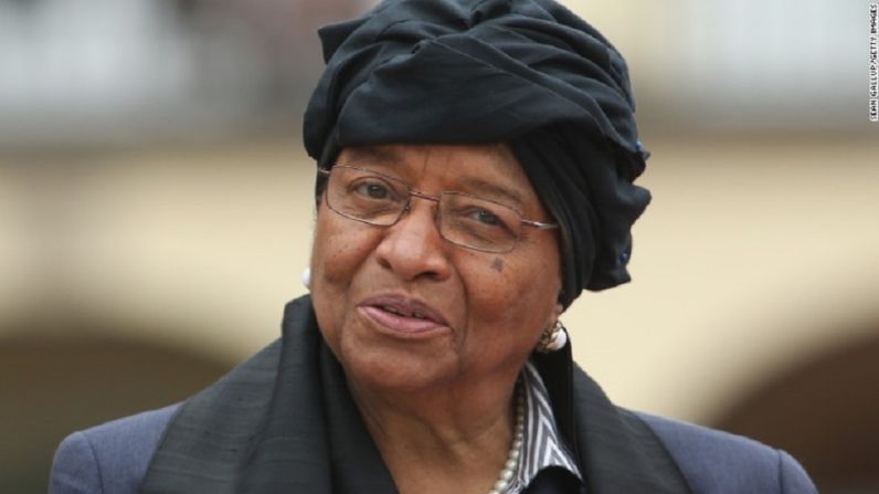Ellen Johnson Sirleaf, la líder de Liberia, suplicó ayuda internacional cuando la epidemia del Ébola alcanzó proporciones alarmantes en África Occidental.