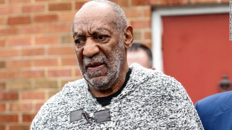 Una corte de Pensilvania acusó a Bill Cosby de ataque sexual agravado en un caso de 2004.