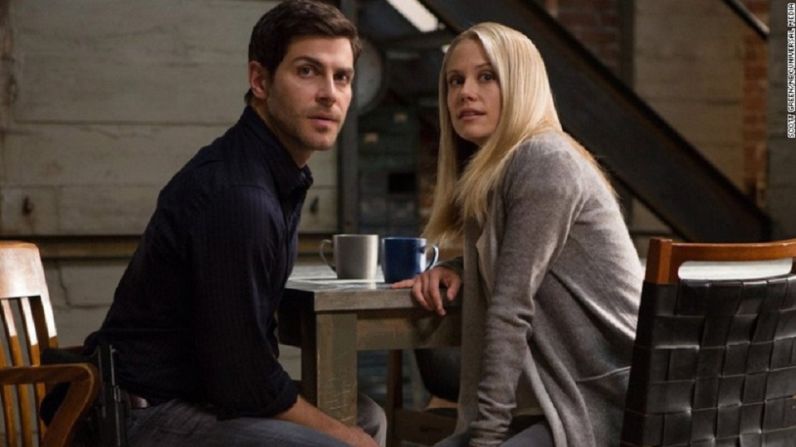 Grimm -- Hulu estrena la existosa serie estadounidense de fantasía, misterio, crimen y drama, original de NBC, sobre un mundo en el que existen personajes inspirados en los cuentos de hadas de los hermanos Grimm.