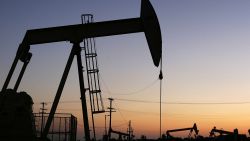 Los precios del petróleo sufrieron una caída por la crisis entre dos de las potencias petroleras de Oriente Medio: Arabia Saudita e Irán.