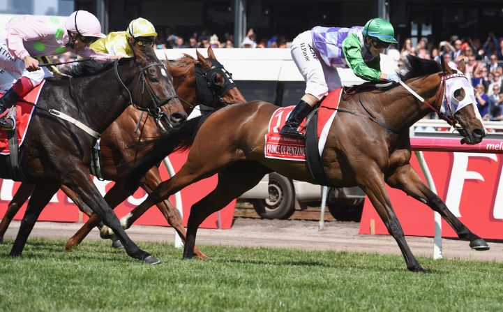 "Todos los años, todo el mundo en Australia se detiene para ver la Copa de Melbourne. Como jockey, ese es el sueño de todos. No solo ganarla, sino que el simple hecho de participar en la misma es algo absolutamente increíble".