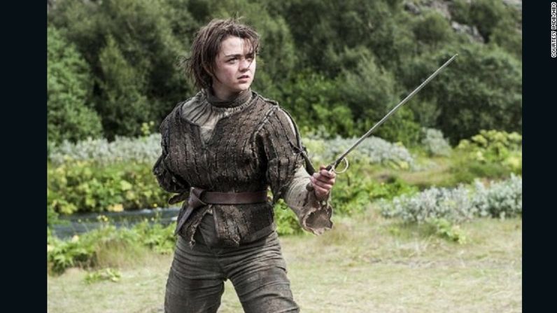 Arya Stark – La edad no es barrera para la esgrimista Ayra Stark, interpretada por la actriz británica Maisie Williams (en la imagen), en la serie "Juego de tronos"