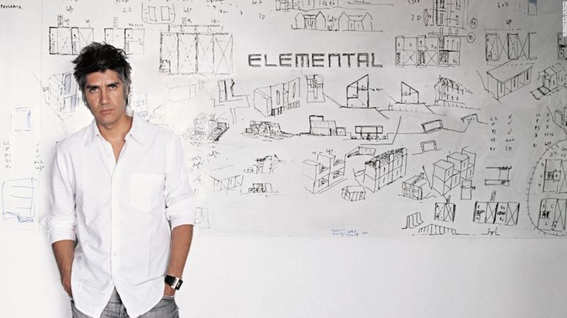 Alejandro Aravena es el ganador del "Premio Nobel" de arquitectura, el Premio Pritzker. Estos son algunos de sus grandiosos diseños.