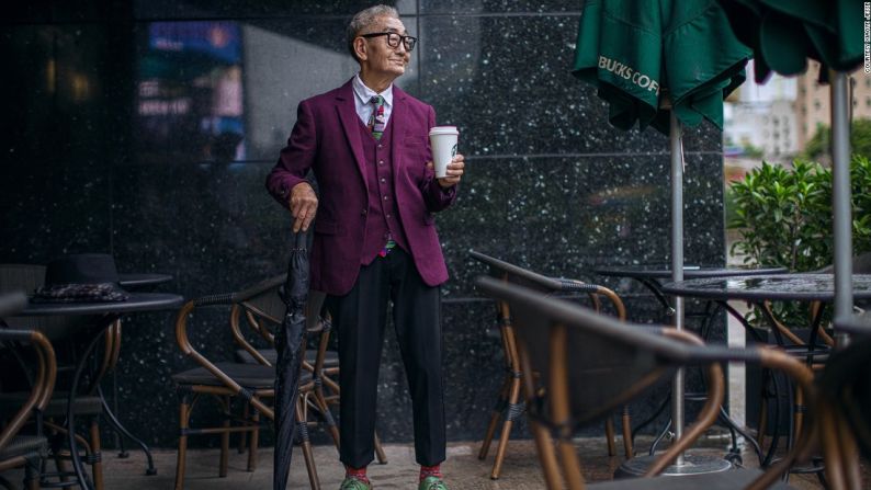 El abuelo ha sido comparado con Nick Wooster, la estrella de estilo callejero de Nueva York.