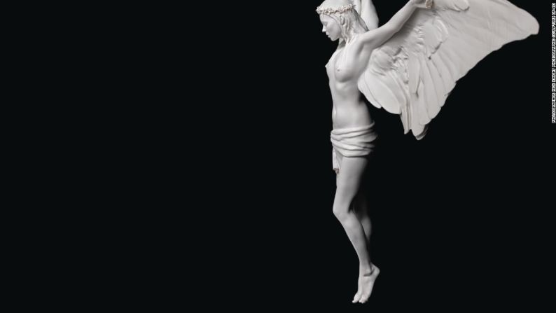Knight ha estado jugando con el concepto de la fotografía 3D durante más de una década y ha creado esculturas de supermodelos como Naomi Campbell y Kate Moss.