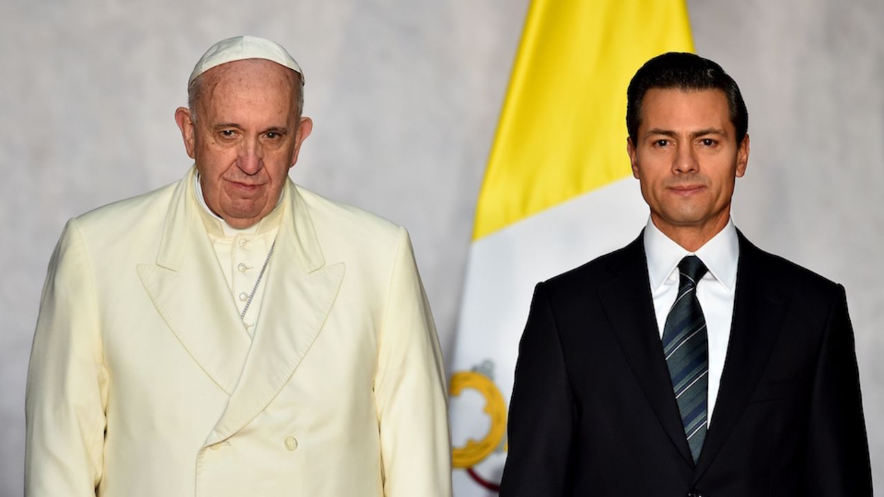 El papa Francisco y el presidente de México, Enrique Peña Nieto, en el Palacio Nacional el 13 de febrero de 2016.