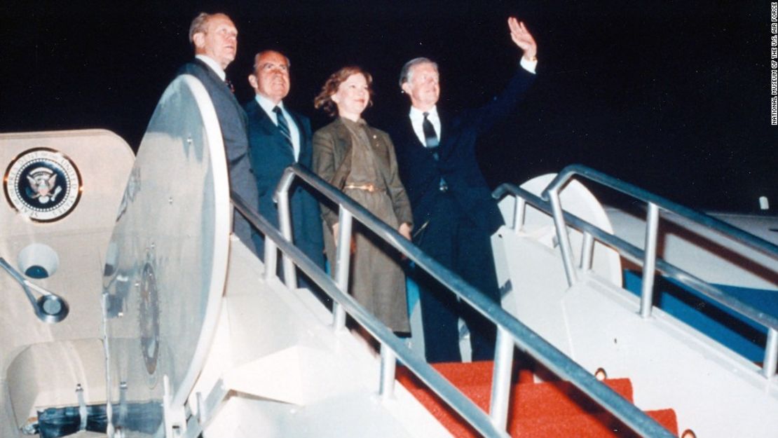 Former Presidents Ford, Nixon and Carter on the steps of Boeing VC-137C SAM 26000 (Air Force One).