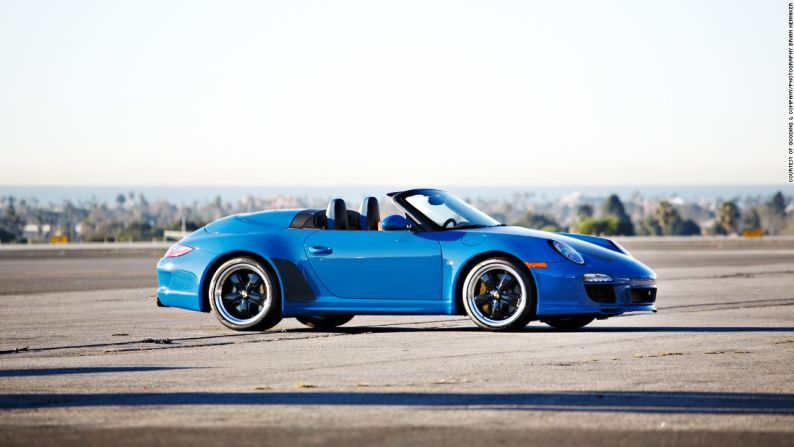 Porsche 997 Speedster, 2011 - Dice que los está vendiendo en una subasta porque así puede "ver la mirada de emoción en los rostros de los próximos propietarios que sin duda estallarán de felicidad porque podrán tener la experiencia de tenerlos".