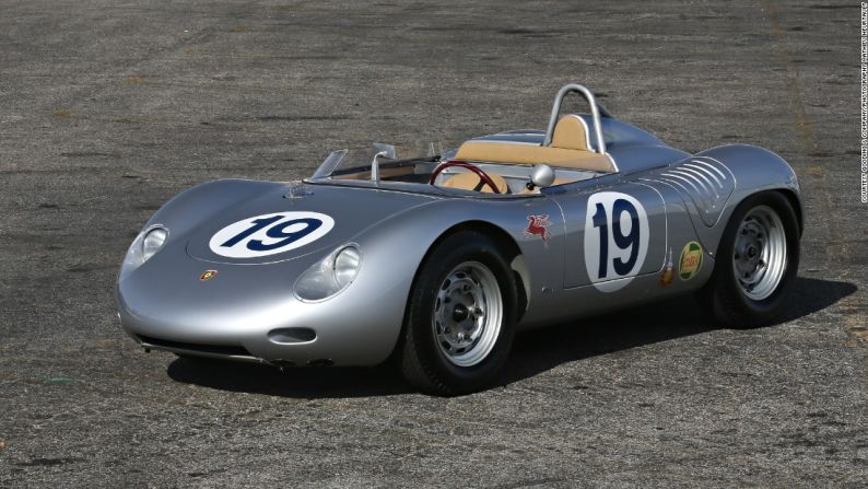 Porsche 718 RSK, 1959 - Aunque no está confirmado, se dice que su colección está conformada por alrededor de 50 autos Porsche.