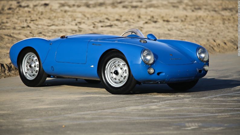 Porsche 550 Spyder, 1955 - Otros modelos notables incluyen el 550 Spyder modelo 1955, en el que, como todos bien saben, murió James Dean.