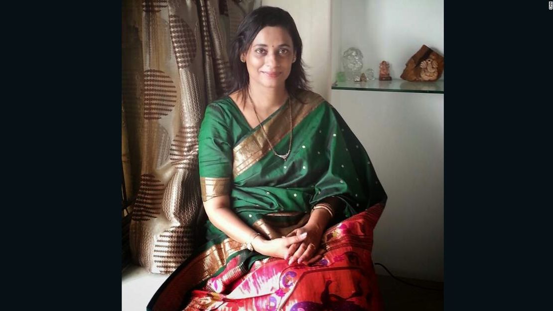 Sangeet Mhatre, quien ha adoptado el compromiso #100sareepact.