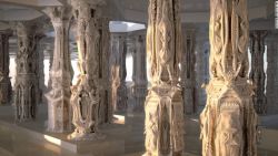 CNNE 263280 - 150324105035-sculpture-columns-1-exlarge-169