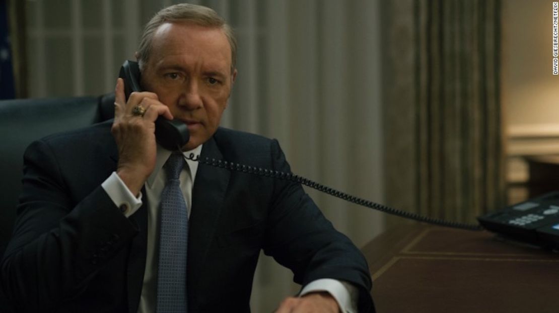 Kevin Spacey interpreta a Frank Underwood, el presidente de EE.UU. en House of Cards.