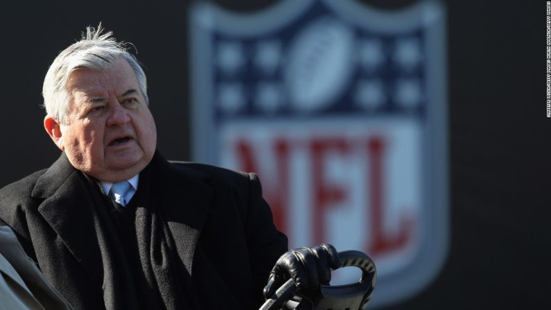 5: Jerry Richardson