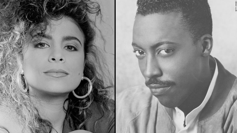 Paula Abdul y Arsenio Hall: ellos dos estaban muy enamorados en 1989, pero la relación pronto se apagó. Hubo conversaciones de que 20 años después volvieron a encender la llama, pero resultó que solo se trataba de rumores.