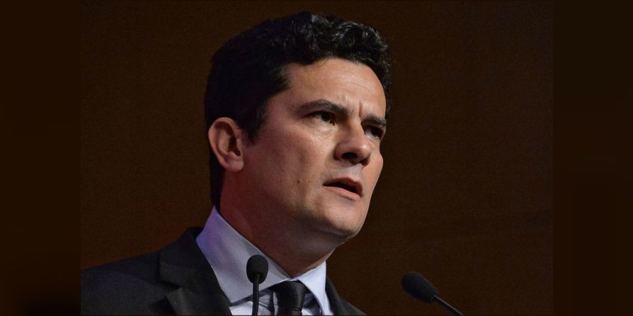 El juez brasileño Sergio Moro, que lleva el caso de corrupción más grande que azota Brasil, también hace parte de esta lista.