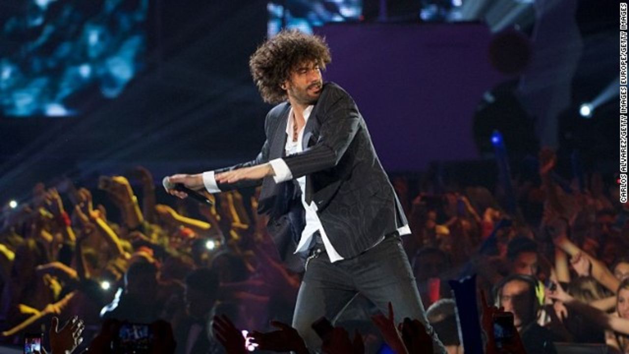 CNNE 280200 - 160425155512-cnnee-showbiz-melendi-en-vivo-story-top